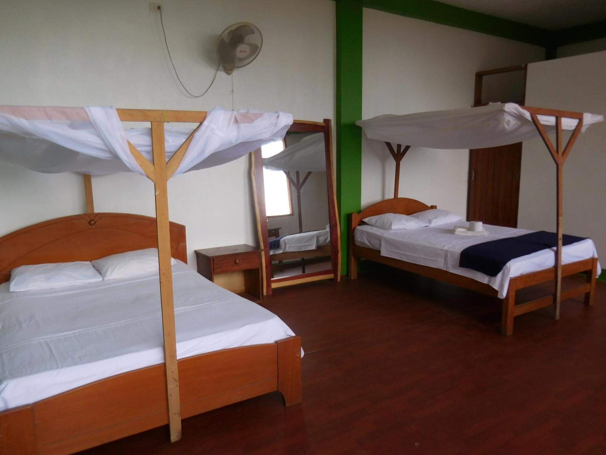 Tambopata Hostel Puerto Maldonado Luaran gambar