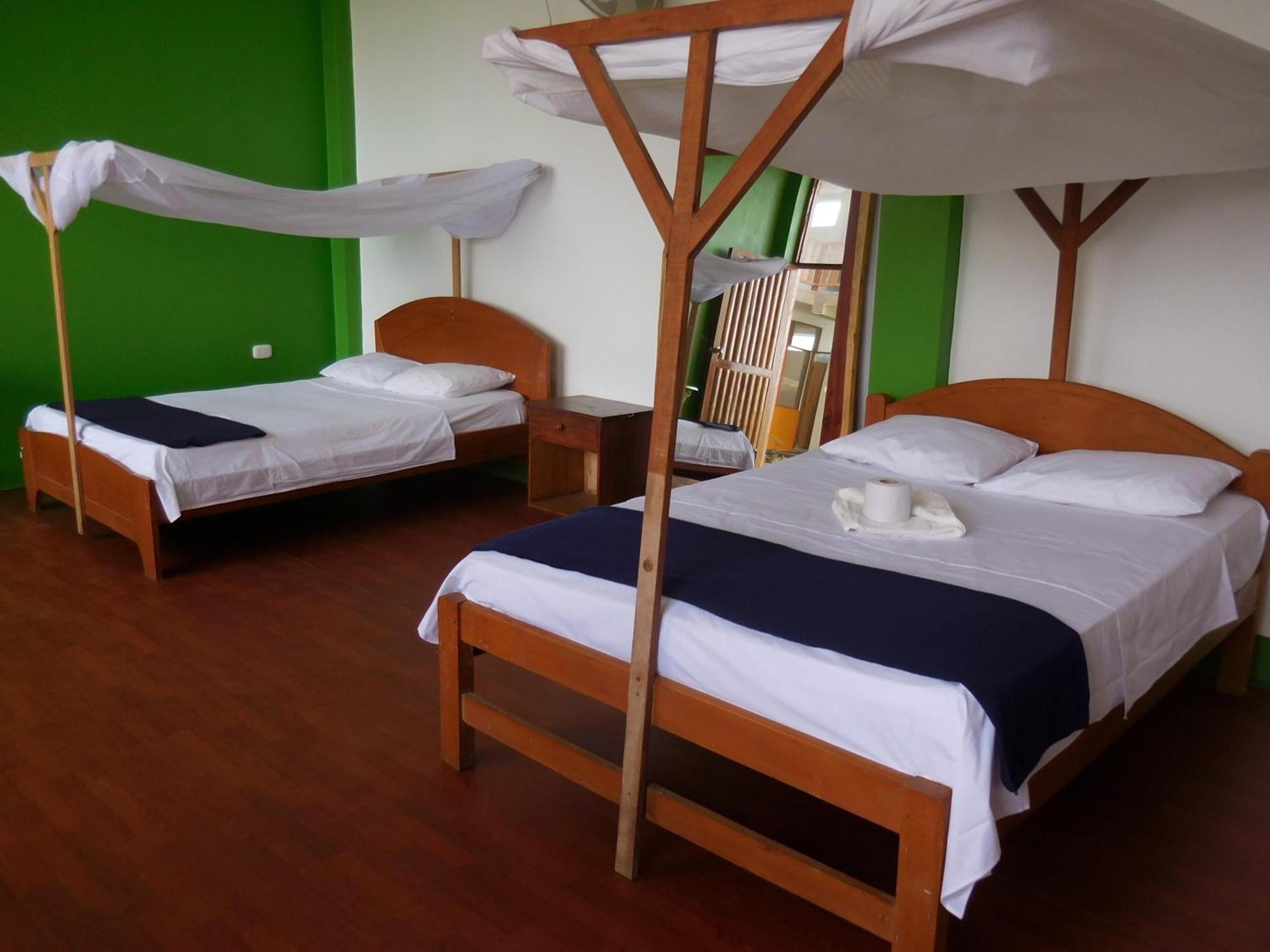 Tambopata Hostel Puerto Maldonado Luaran gambar