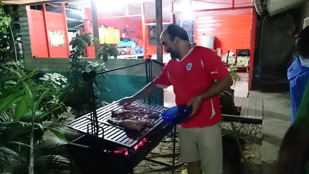 Tambopata Hostel Puerto Maldonado Luaran gambar